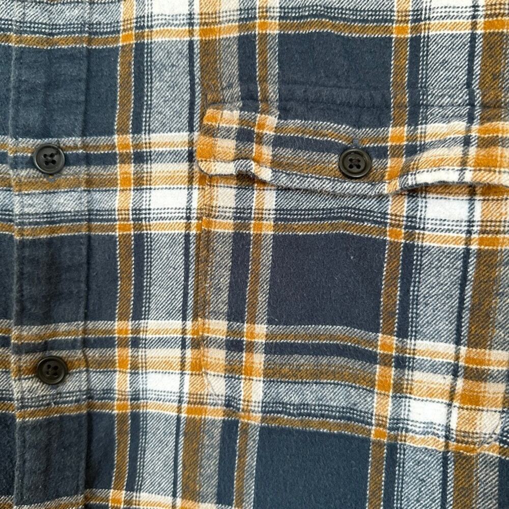 Lucky Brand Mens Large Classic Fit Plaid Flannel Shirt Blue Brown Button Up - Picture 3 of 13
